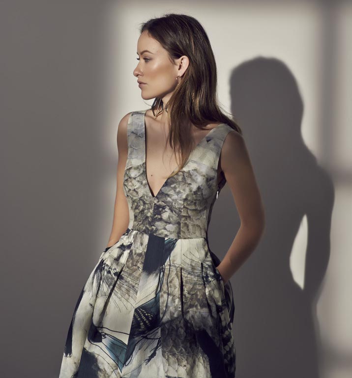 Olivia Wilde nieuwe gezicht H&M Conscious lijn 2015. Te koop vanaf april 2015 in de H&M winkels. Olivia Wilde nieuwe gezicht H&M Conscious lijn.